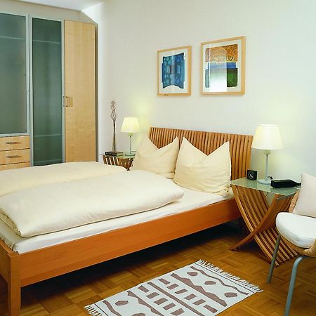 Studios Im Rheinhof Meerbusch Extérieur photo