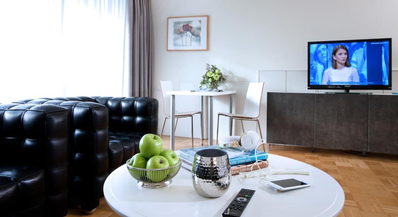 Studios Im Rheinhof Meerbusch Extérieur photo