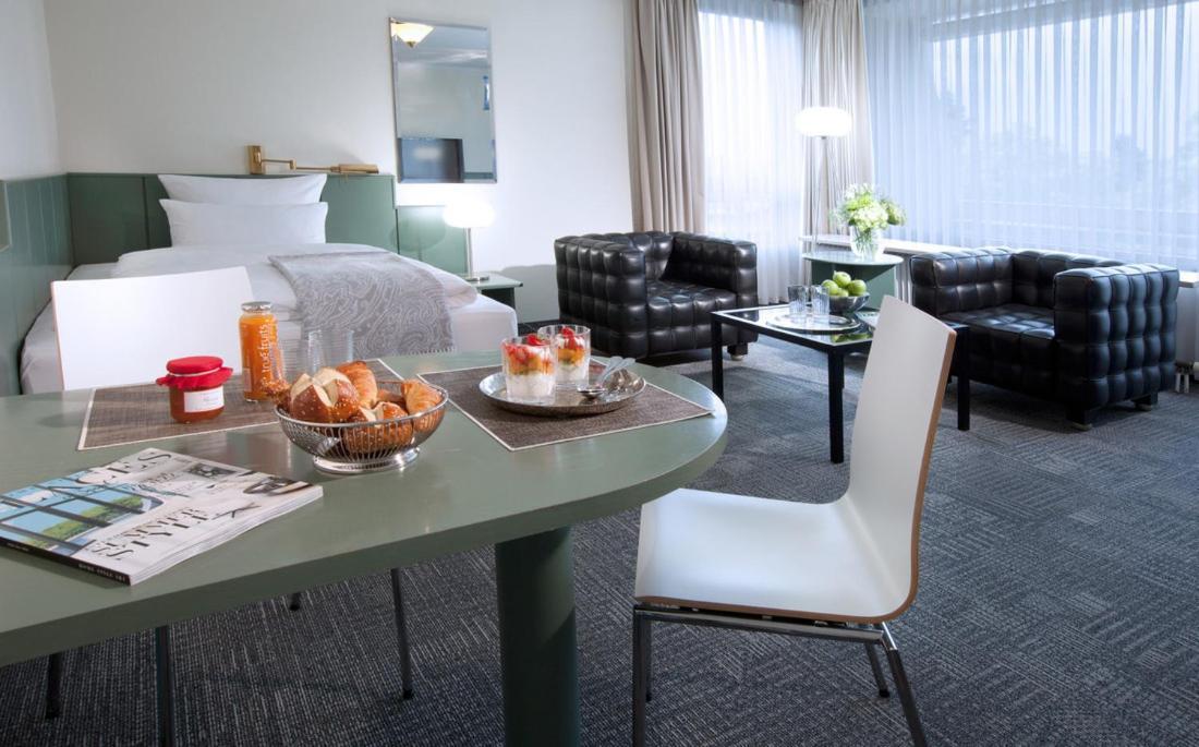 Studios Im Rheinhof Meerbusch Extérieur photo